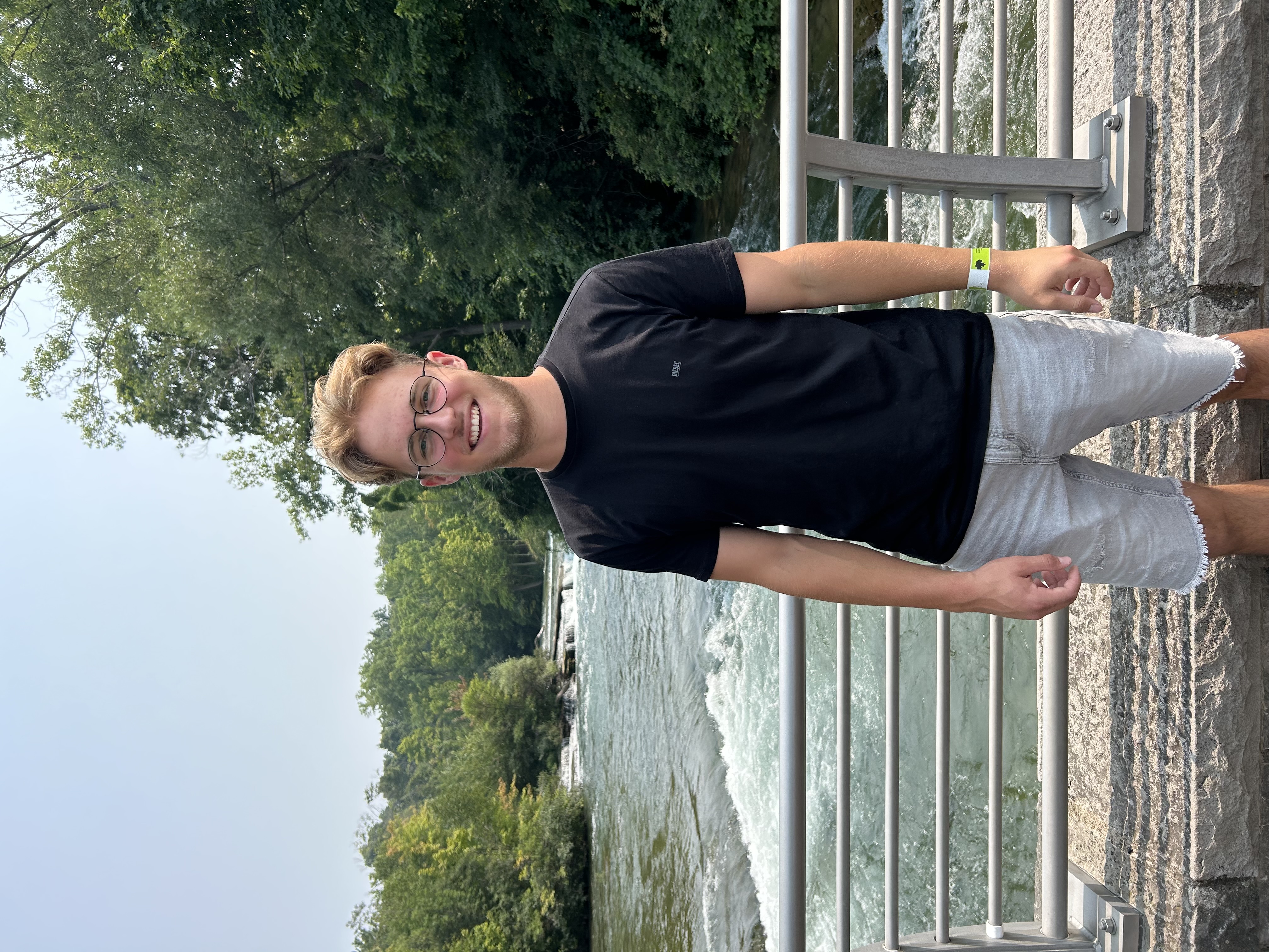 Russell Vanderwoude